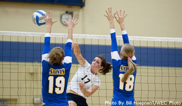 Blugold Volleyball Struggles in Two Losses