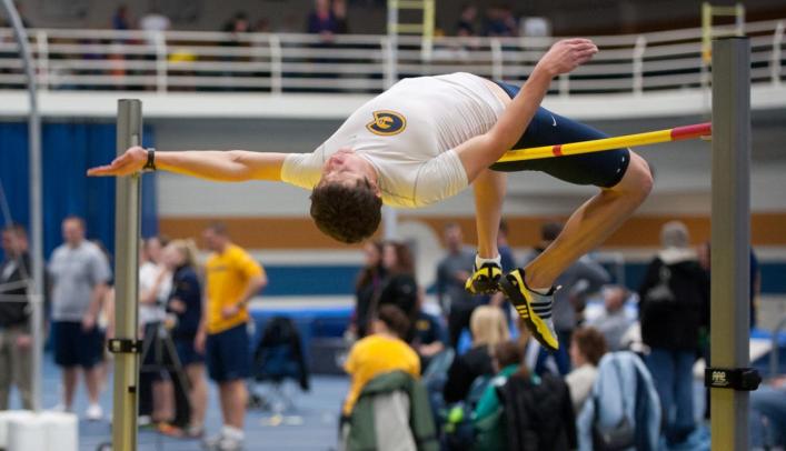 Sigrist Ties School Record as Men's Track & Field Takes Fourth at Invite