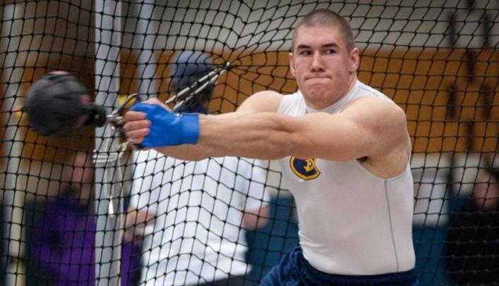 Men's Indoor Track & Field Competes at Brooks Classic