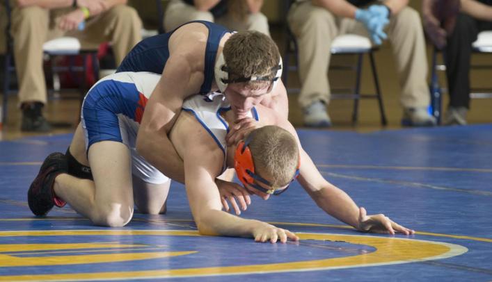 Wrestlers Struggle Against 13th-Ranked Whitewater