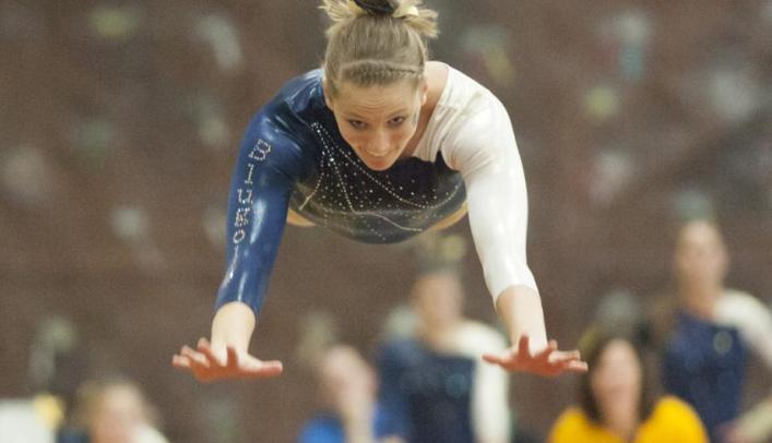Blugold Gymnasts Defeat UW-Stout at Home