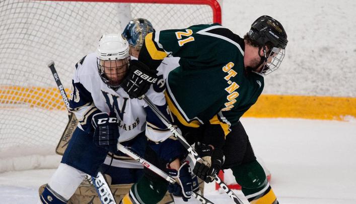 Blugolds Fall Short in Peters Cup Final