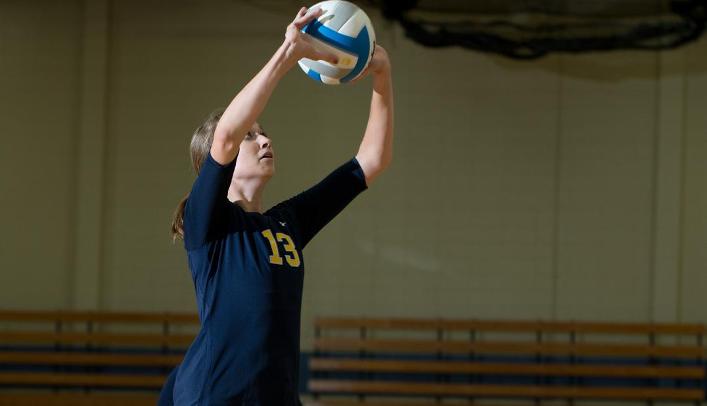 Volleyball Starts Season 2-2; Will Play Viterbo at Home Wednesday