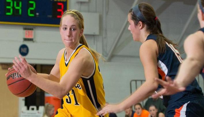 Women's Basketball Can't Hang on in Loss to Ranked Titans