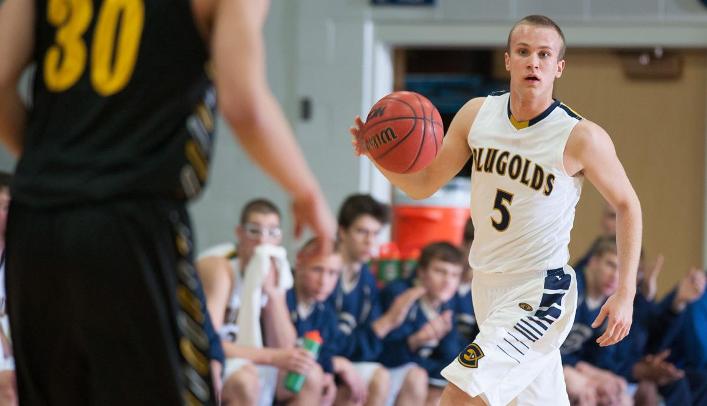 Hjelter Scores Career-High as Blugolds Beat Falcons