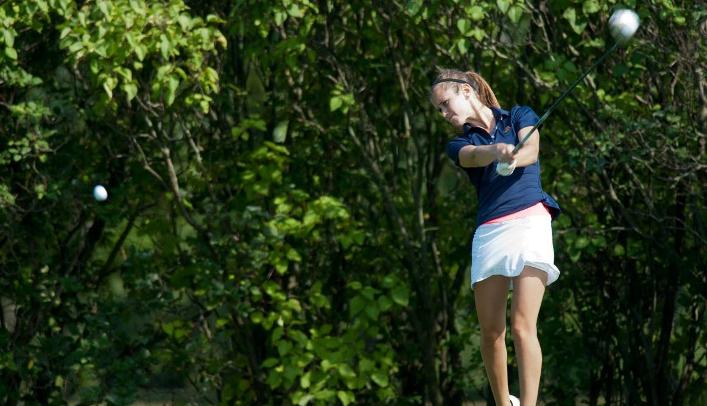 Engler Leads Women's Golf at Carleton Invitational