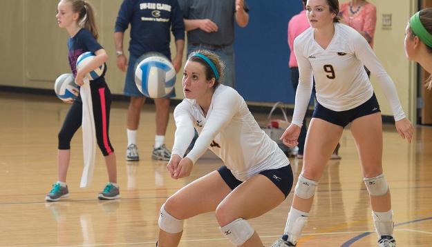 Volleyball Falls at Nationally-Ranked UW-Stevens Point