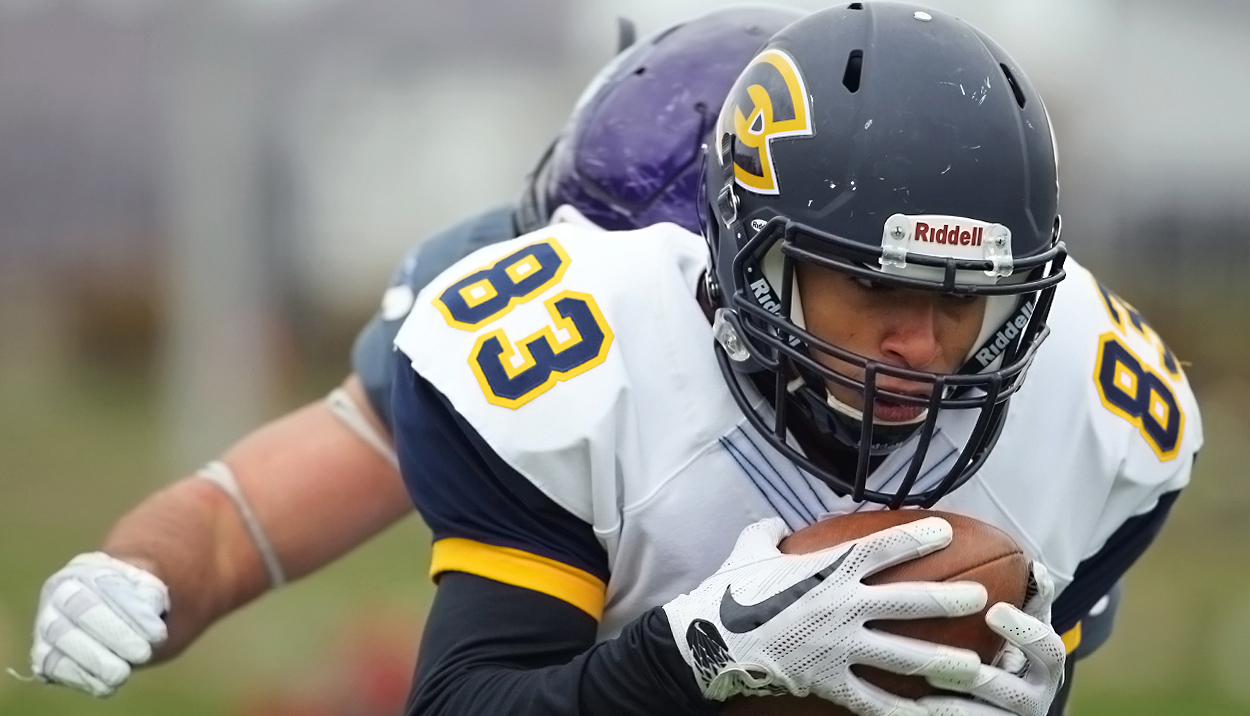 Blugolds finish season with loss on the road at UW-Whitewater