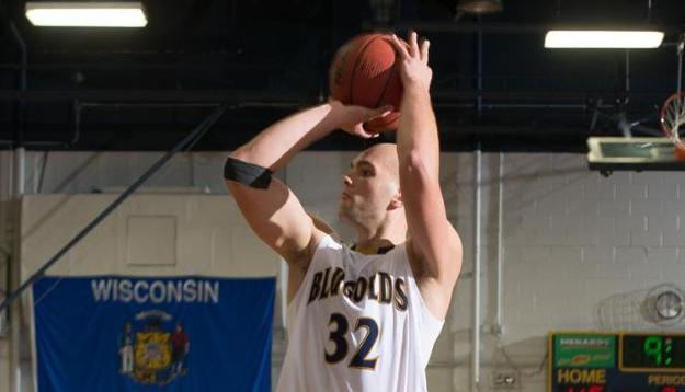 Blugolds Fall to Falcons, 80-71