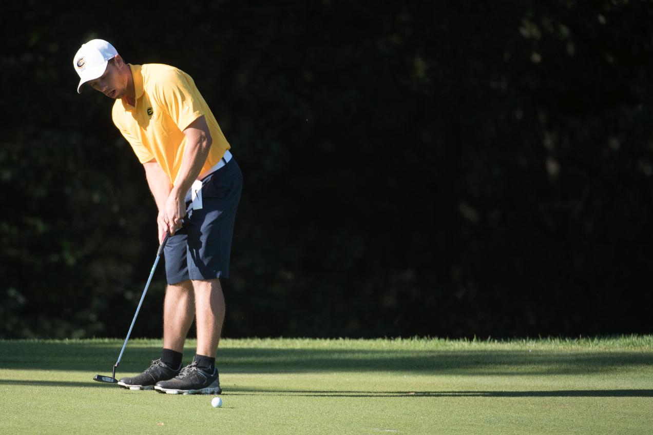 Men's Golf 3rd after round one of Saint John's Invite