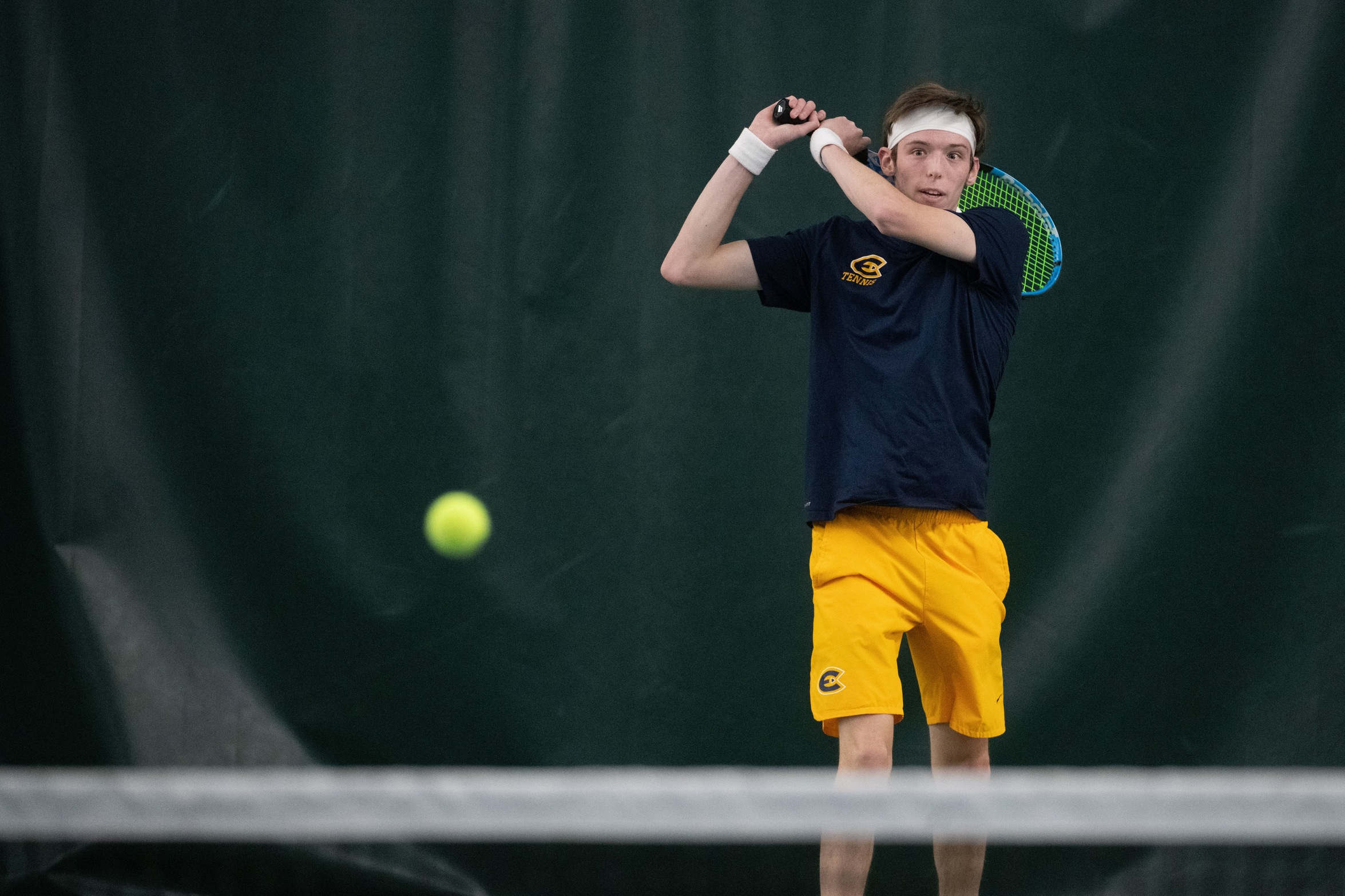 Men's tennis defeated by Grinnell
