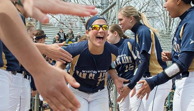 Preview: Softball Looks to Veterans in 2015
