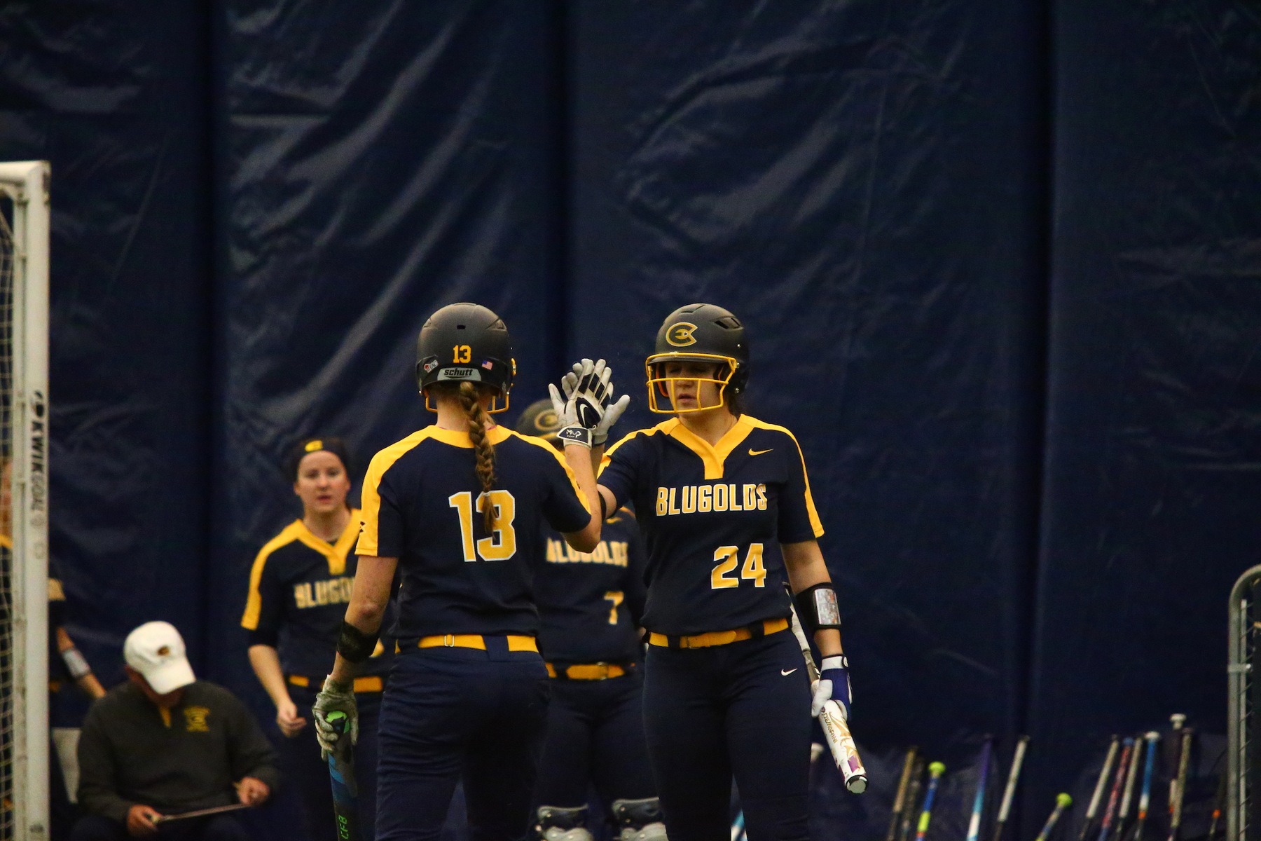 Two More Spring Break Victories for Blugolds Softball