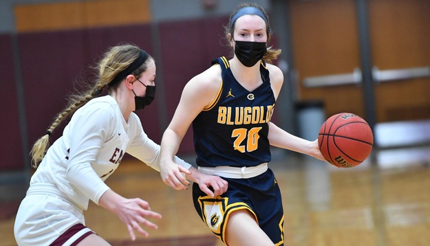Ruden leads Blugolds in 64-48 win over Eagles