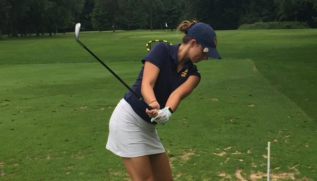 Chomniak leads Women's Golf in Round 1 of Titan Classic