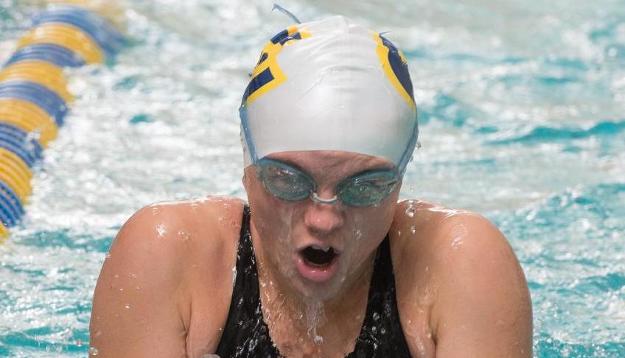 Women's Swimming Defeated by Warhawks