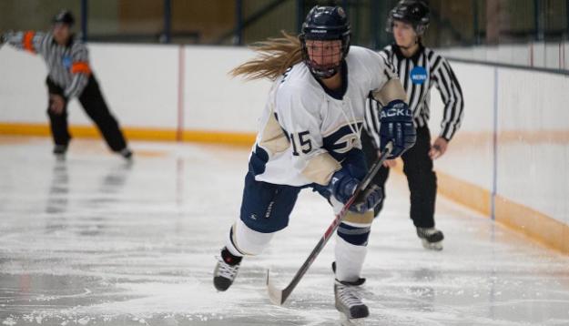 Women’s Hockey Comeback Falls Short Against St. Mary’s