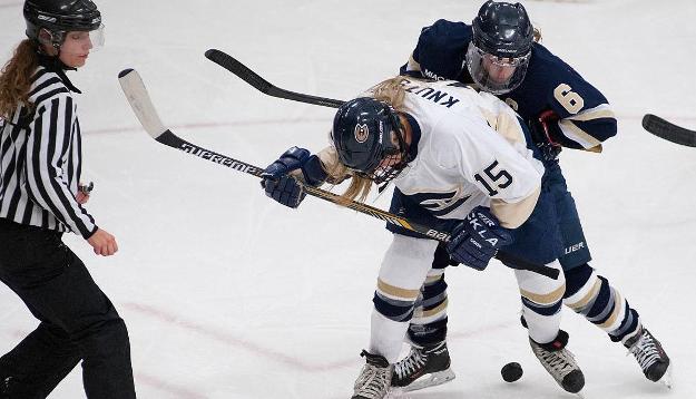 Women’s Hockey Drops Close Battle With Stevens Point