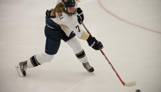 Women's Hockey shuts out Oles