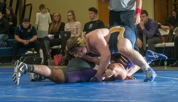 Bookends Sirny & Karkula Advance to Placing Rounds at Wheaton Invite