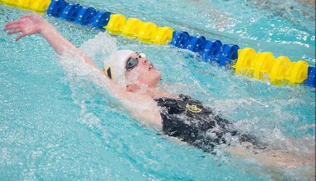 Women’s Swimming and Diving Place 7th at Rochester Invitational