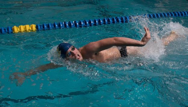 Swim & Dive continues to break records on Day 2 of WIAC Championships