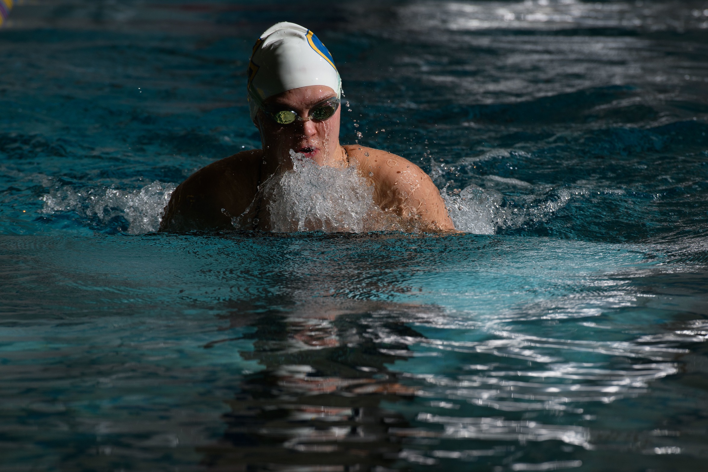 Blugolds swim well at Minnesota First Chance meet