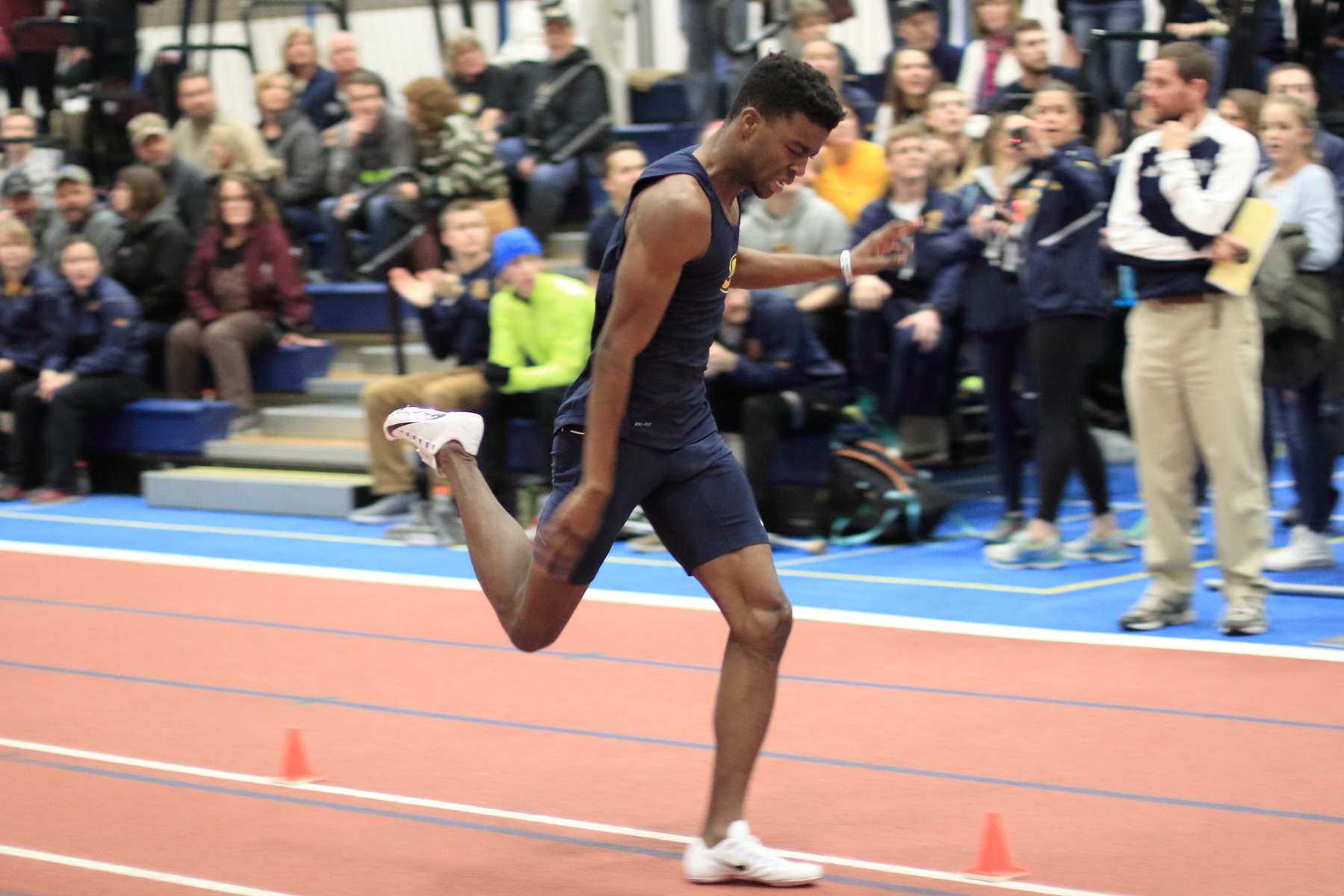Track & Field competes at UST Showcase