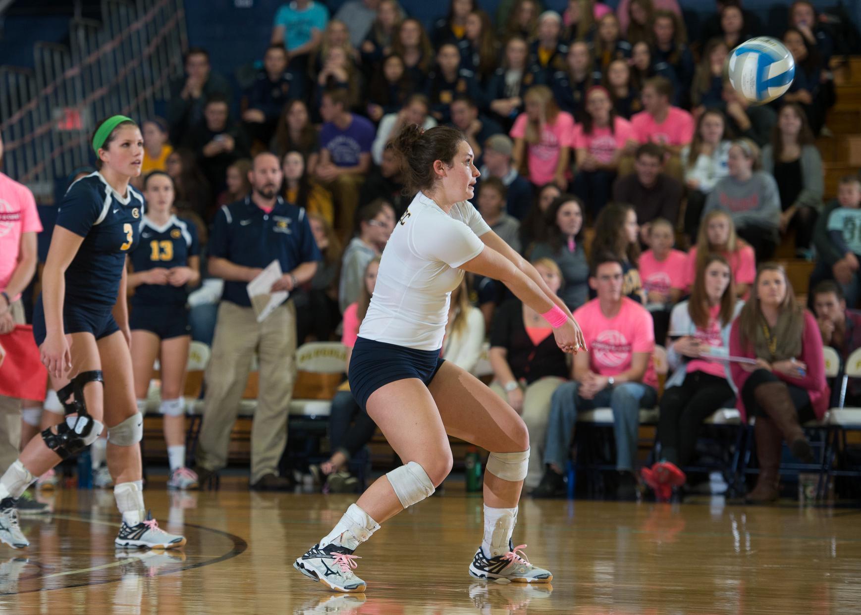 Blugolds Hand Saint Mary's First Loss of Season