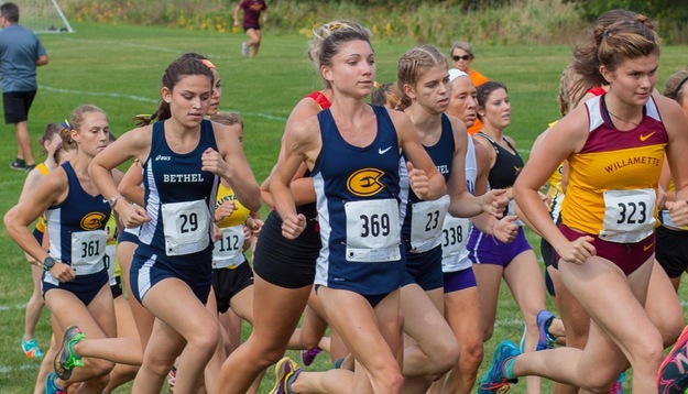 Women’s Cross Country Places First at St. Olaf Invite