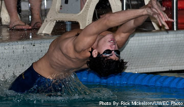 Men's Swimming & Diving Dominates River Falls at Home