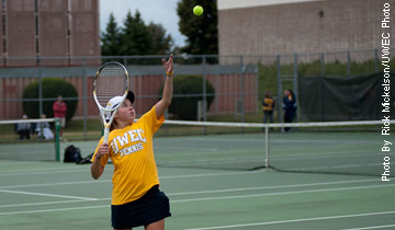 Women's Tennis Wins Second in a Row in South Carolina