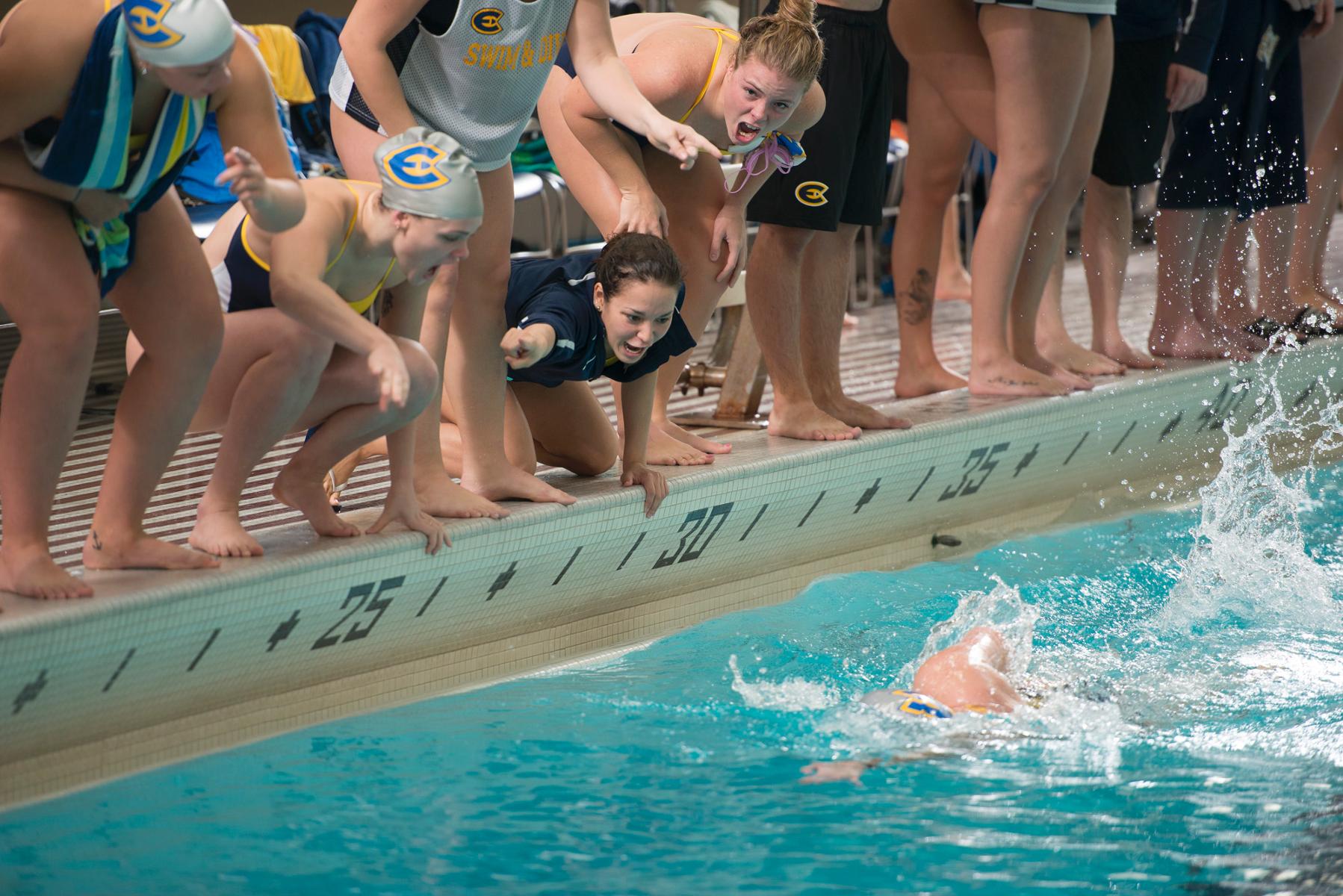 Glumac-Berberich sets school record as Swim & Dive splits at UWSP