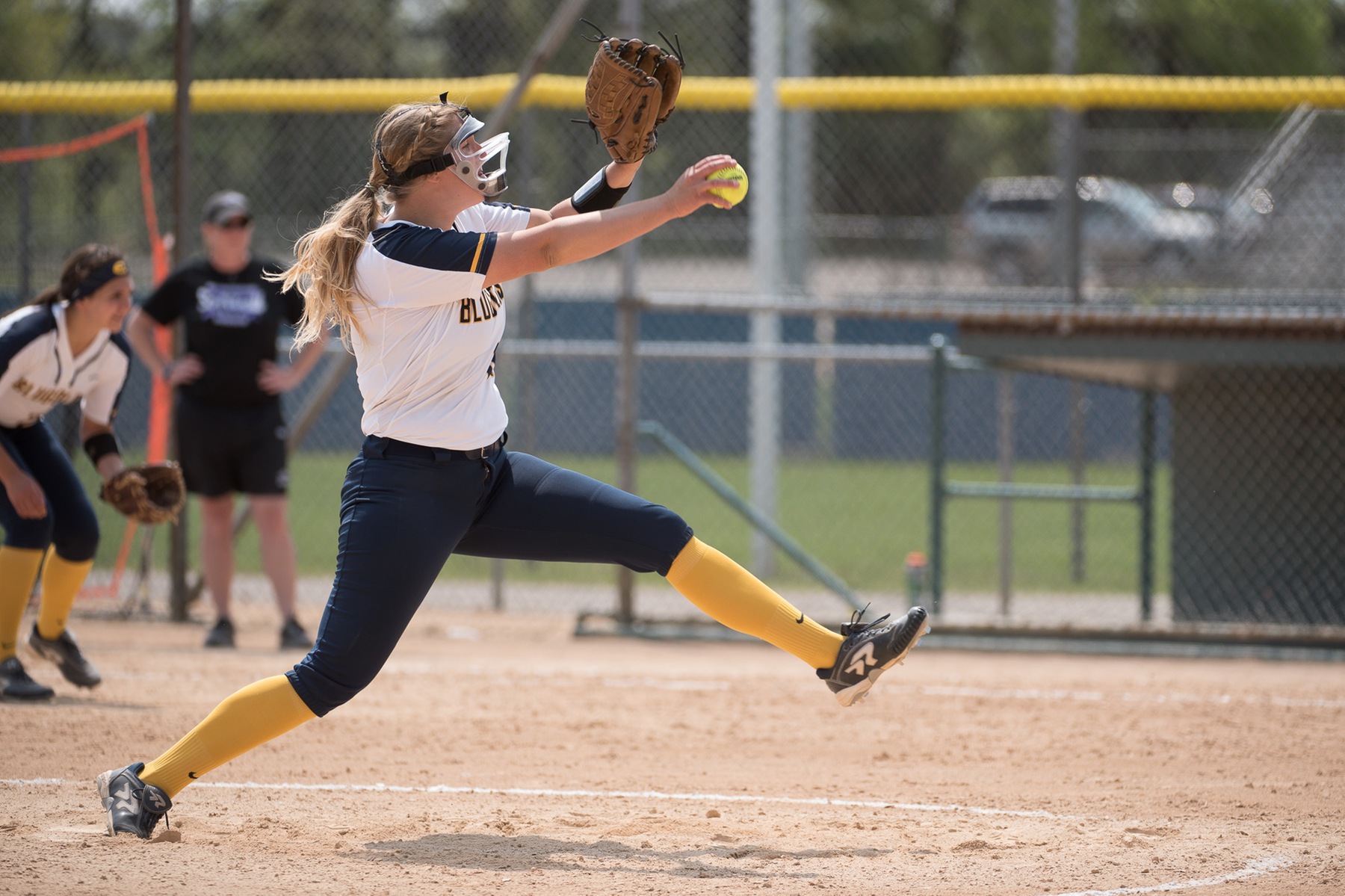 Softball Starts Strong, Picks up Two Wins in Season Opening Tournament