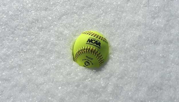 Softball's doubleheader against Augustana cancelled due field conditions