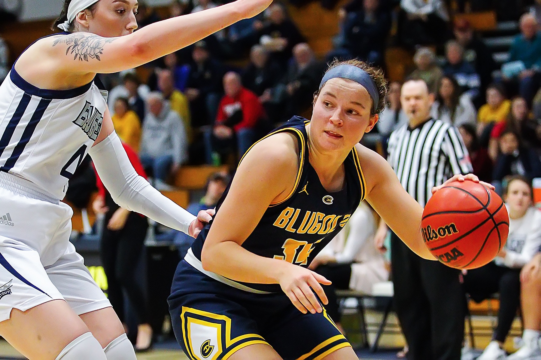 Blugolds down Blue Devils in double overtime