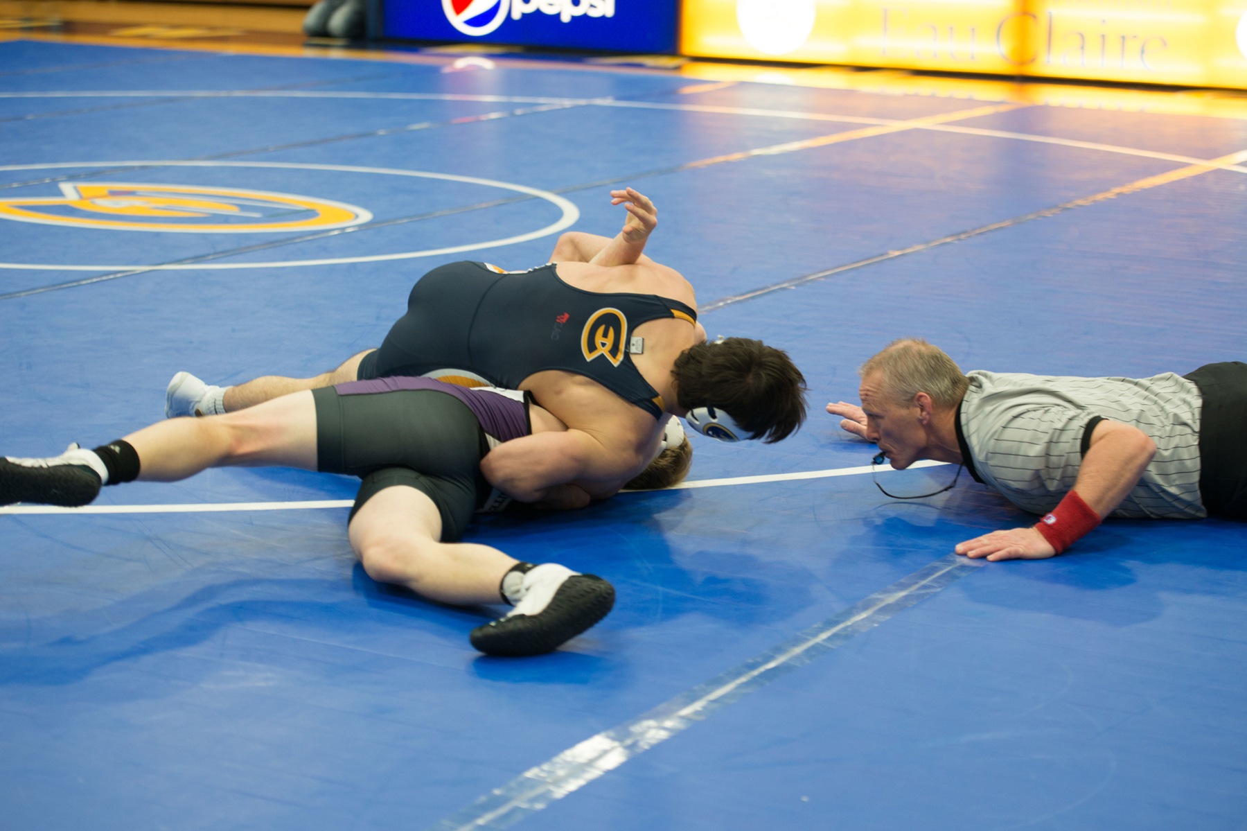 Five Blugolds place at Luther Open