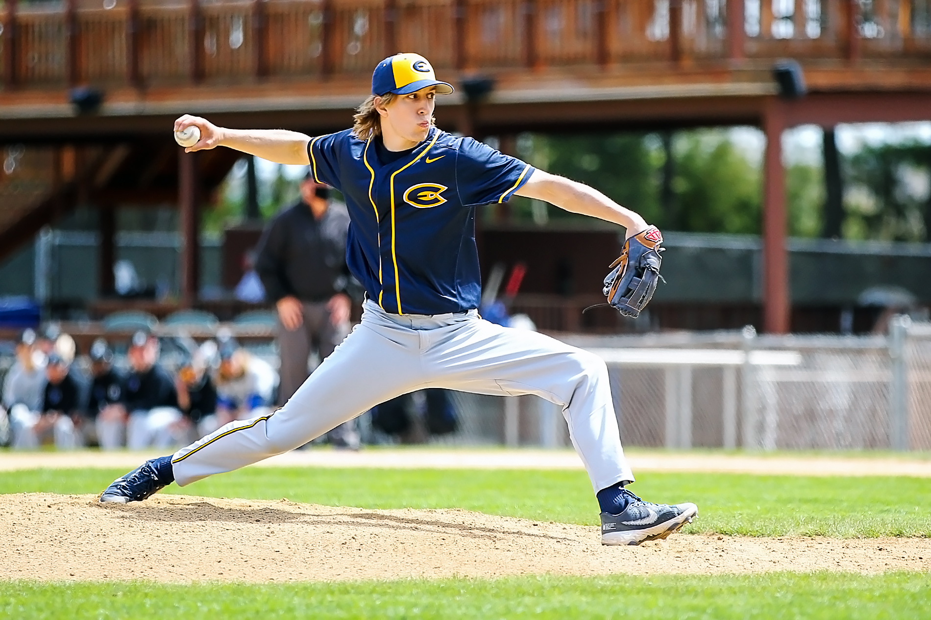 Blugolds Strike Out 27 In Doubleheader Sweep