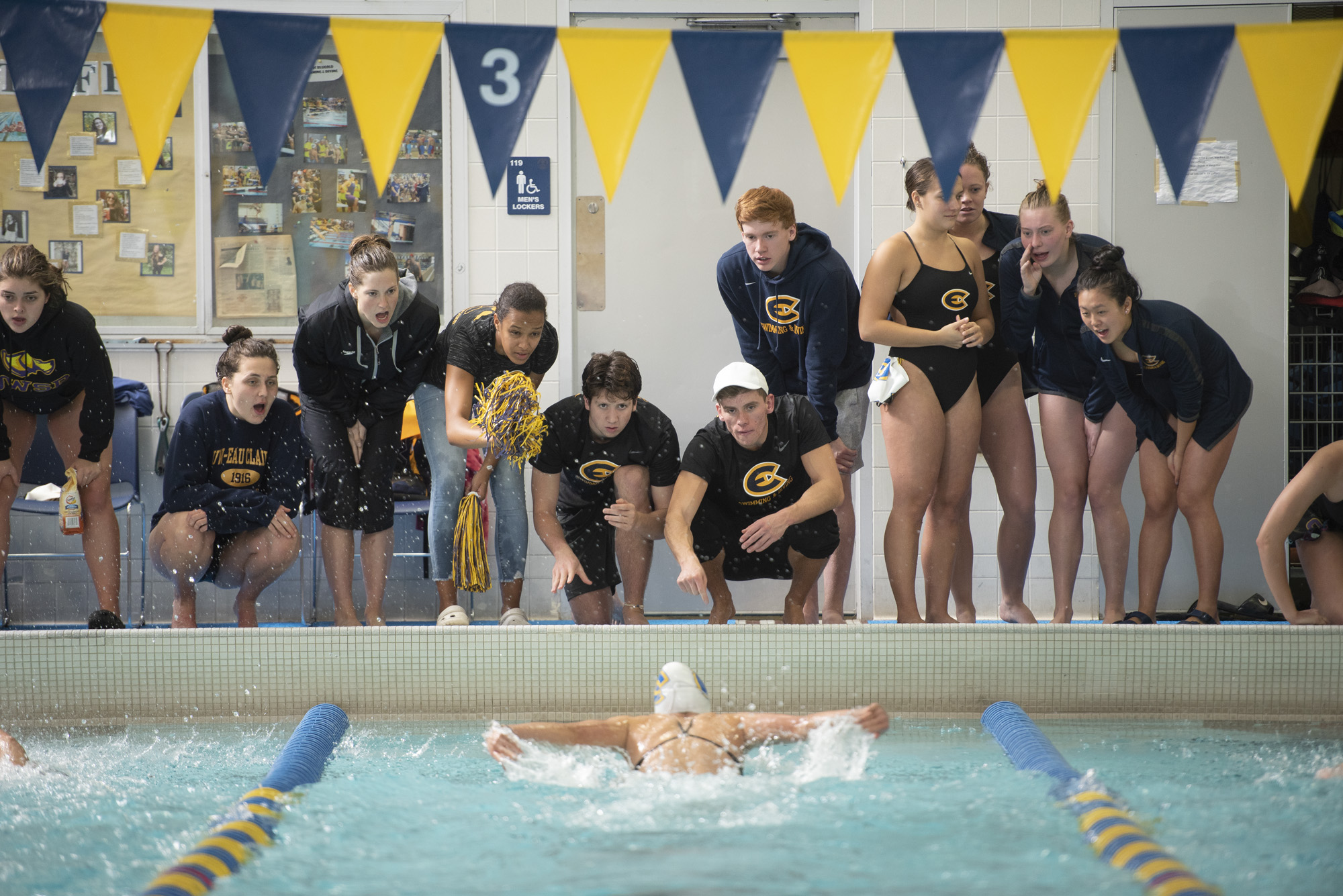 Swim and Dive Bounces Back on the Road