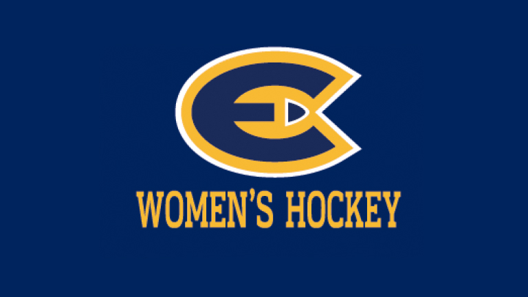 Women's Hockey Opens Season with Home Victory