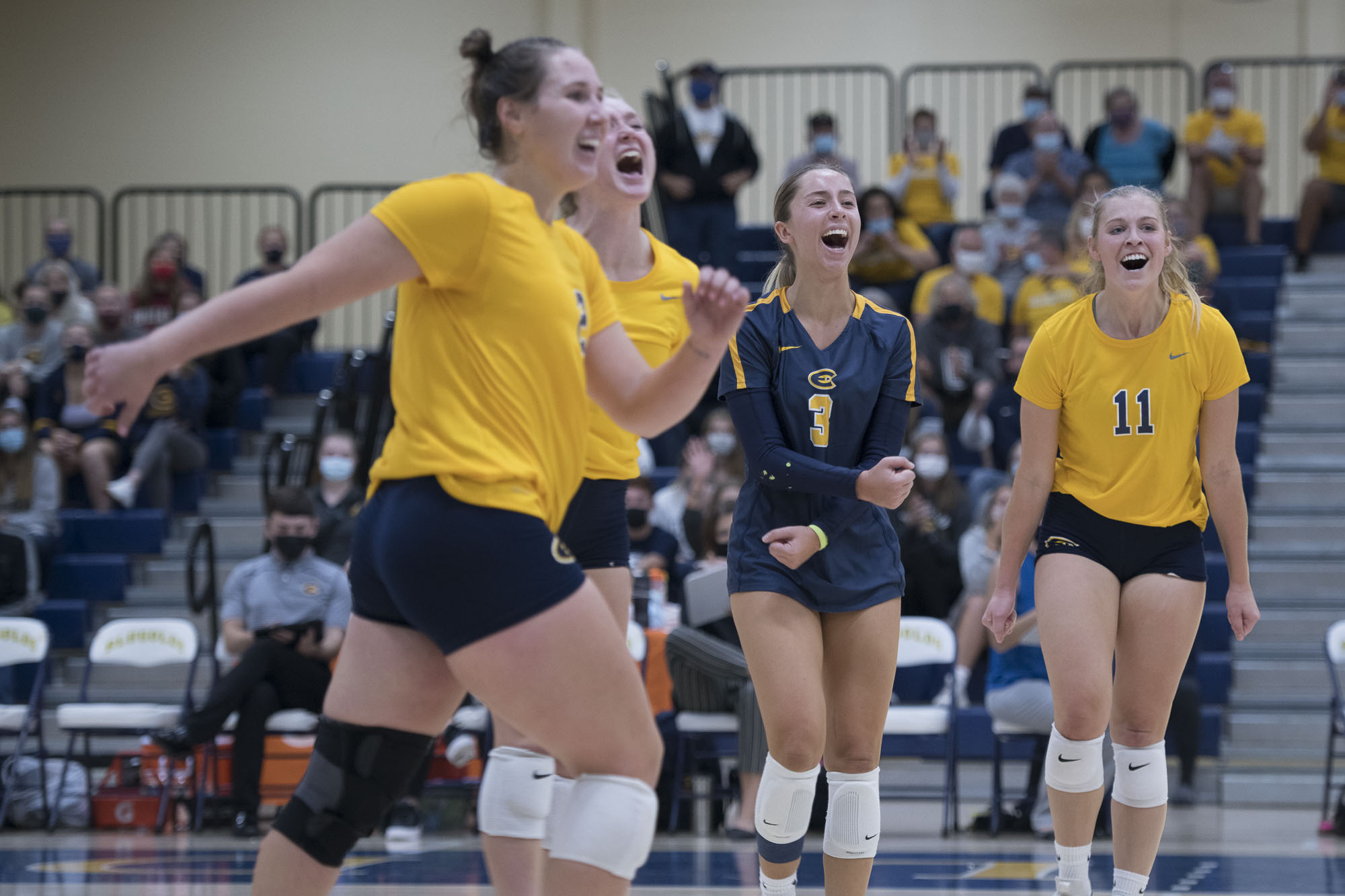 Volleyball Topples the Titans for Third WIAC Win